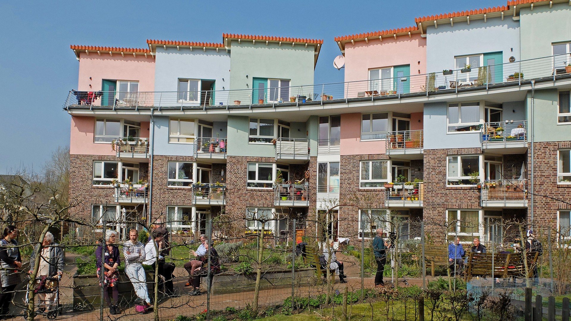 Al meer dan 10 jaar is er belangstelling vanuit Groningen voor het meergeneratiehuis Hermine Kölschtzky Haus in Oldenburg, Deze foto is in 2015 gemaakt door Derk van Groningen. 